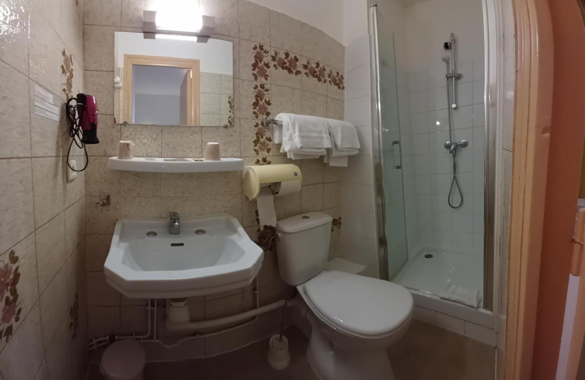 Ker Annick Hotel Сен Мало Екстериор снимка